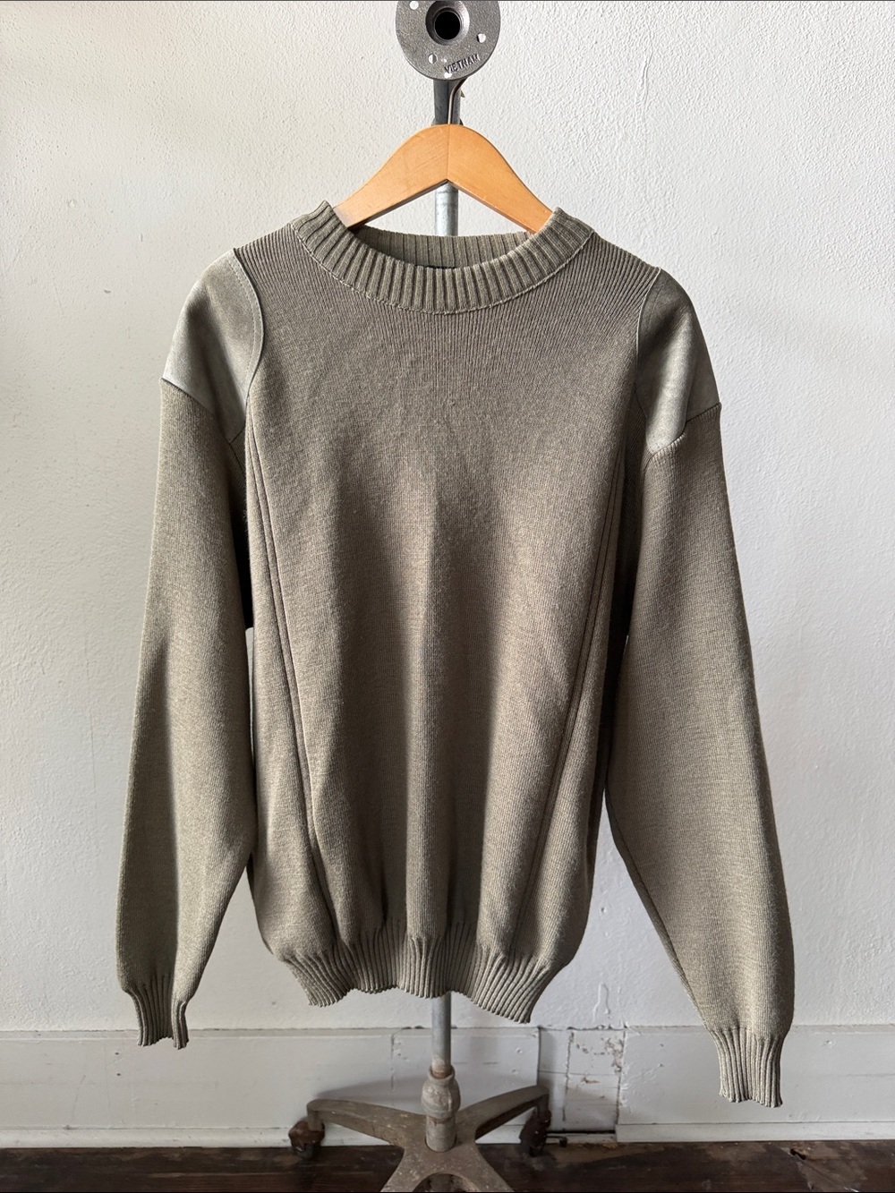 Barbour Knit and Suede Sweater Size Large